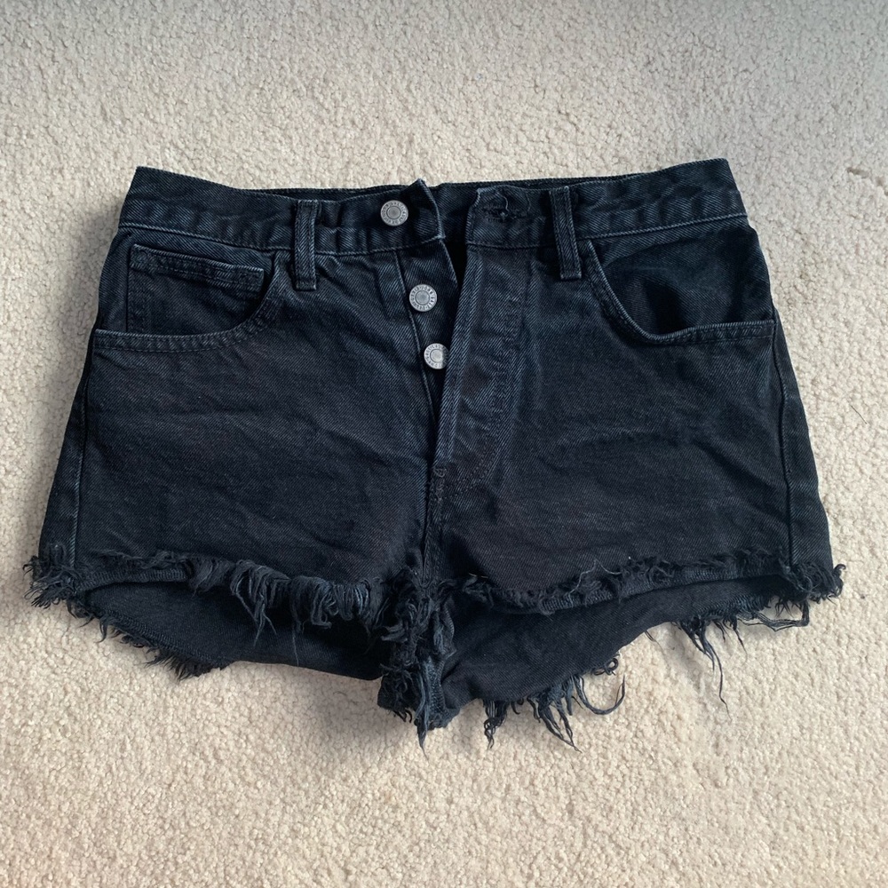 Brandy Melville shorts